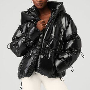 ALO Yoga Shiny Black Puffer Jacket